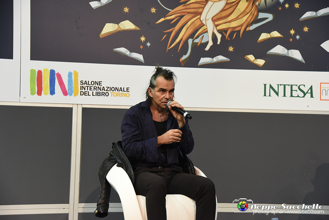 VBS_0616 - Salone del Libro di Torino - 33.ma edizione - 15 Ottobre 2021.jpg